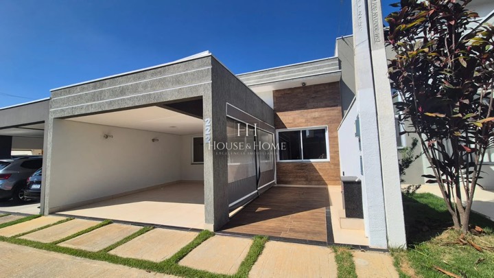 Casa térrea no Condomínio Vila Ytu